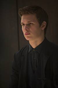 Кадр Дивергент, глава 2: Инсургент