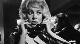 Кадр из фильма "Душитель замка Блэкмор" - 1