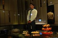 Кадр Туз в рукаве