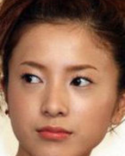 Юрико Ёситака фото