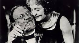 Кадр из фильма "Голубой ангел" - 1