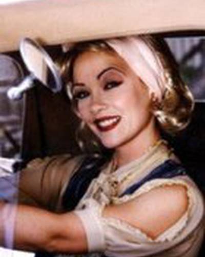 Шарлотта Чаттон фото