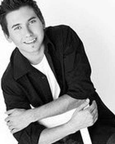 Лоуренс Аркуэт фото