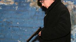 Кадр из фильма "Первое правило королевы (мини-сериал)" - 1