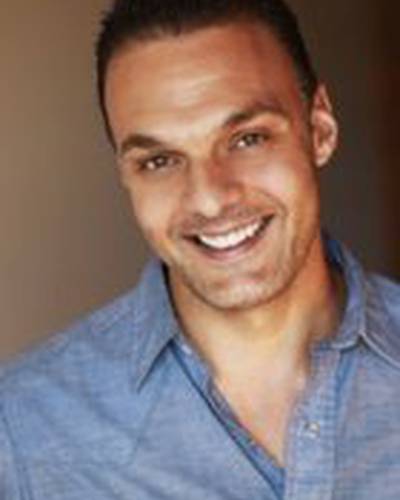 Доменик Сина фото