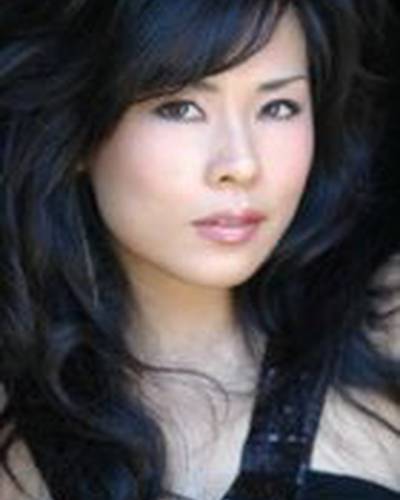 Кристал Вонг фото