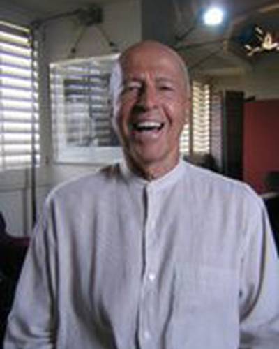 Джордж Инглунд фото