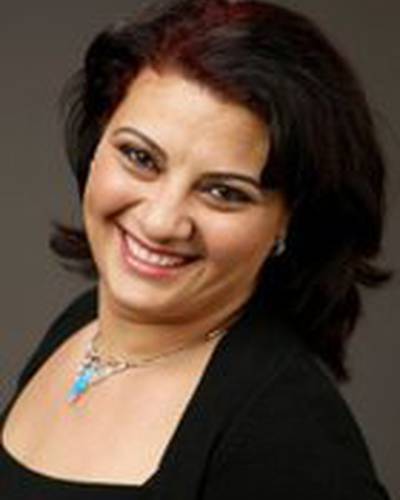 Nisreen Faour фото