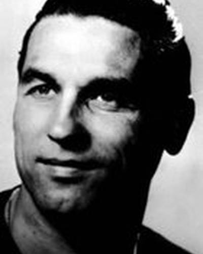 Дьюла Грошич фото