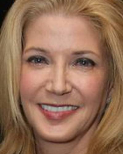 Кендес Бушнелл фото