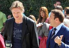 Лиам Нисон присоединился к «Красавцам»