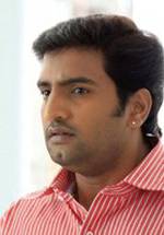 Сантханам фото