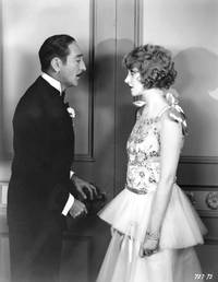 Кадр Blonde or Brunette