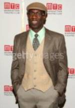 Расселл Дж. Джонс фото