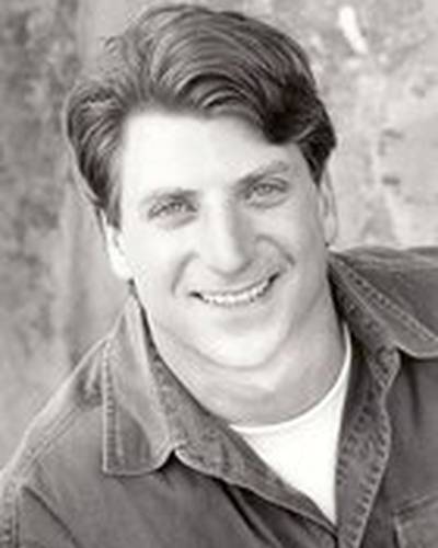 Майкл Арата фото