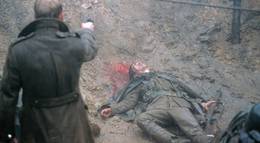 Кадр из фильма "На страже смерти" - 2