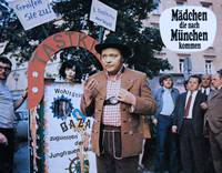 Кадр Девушки едут в Мюнхен