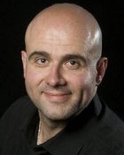 Джон Ксинтавелонис фото