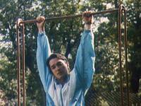 Кадр Мужчина легкого поведения