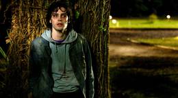 Кадр из фильма "Мальчики едят девочек" - 1