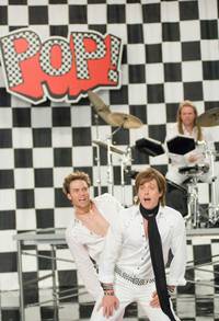 Кадр С глаз – долой, из чарта – вон!