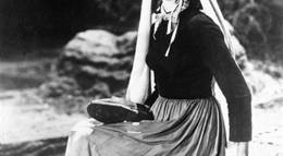 Кадр из фильма "Песня Бернадетт" - 2