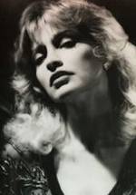 Лоис Хэмилтон фото