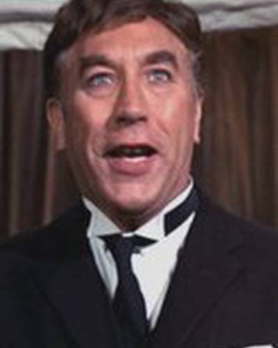 Фрэнки Ховерд фото