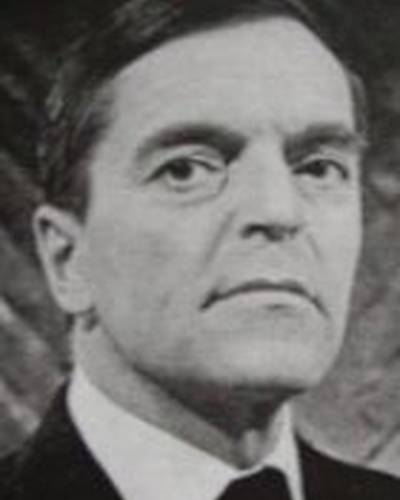 Говард Вернон фото