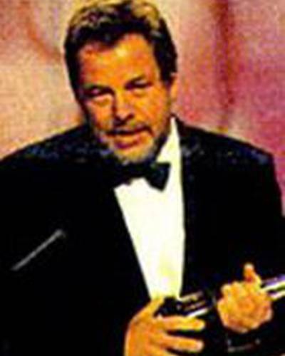 Эдриан Биддл фото