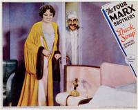 Кадр Утиный суп