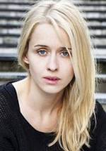 Лиза Хенни фото