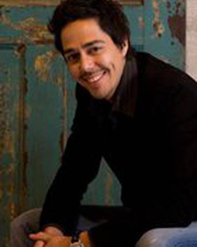 Зак Сантьяго фото