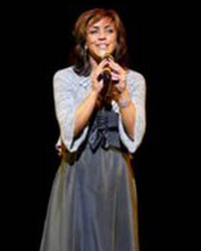 Андреа МакАрдл фото