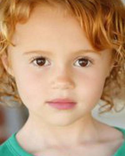 Мэгги Элизабет Джонс фото