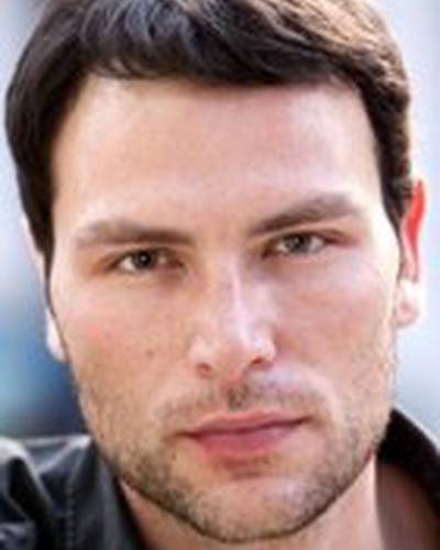 Питер Бекер фото