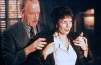 Кадр Нужные вещи