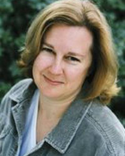 Heather McPhaul фото