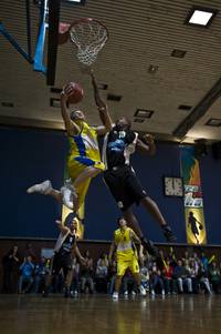 Кадр Нелегкая игра