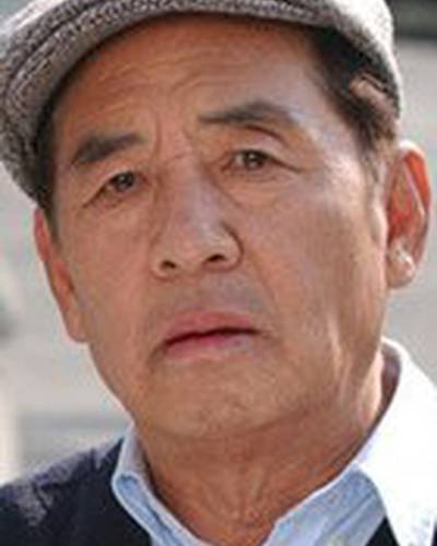 Ким Ин Мун фото