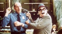 Кадр из фильма "Красиво уйти" - 2