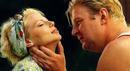 Кадр из фильма "Под солнцем" - 2