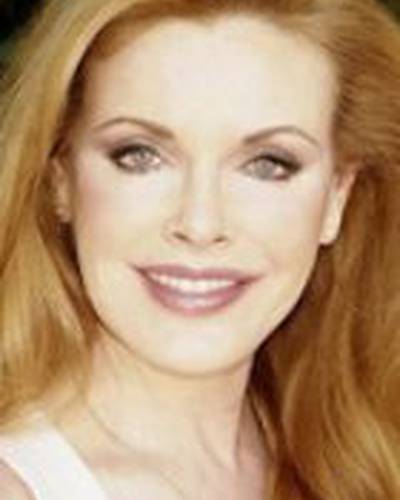 Ребекка Холден фото