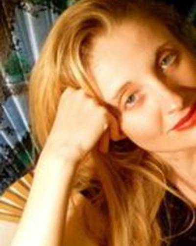 Оливия Коннолли фото