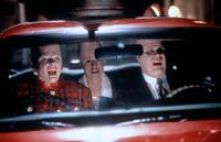 Кадр Яйцеголовые