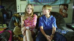 Кадр из фильма "Лето на балконе" - 1