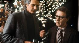 Кадр из фильма "Преступления и проступки" - 2