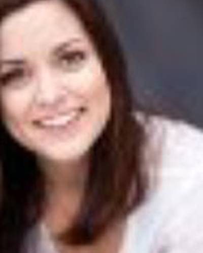 Эмили Петерсон фото