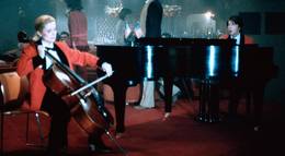 Кадр из фильма "За нас двоих" - 1