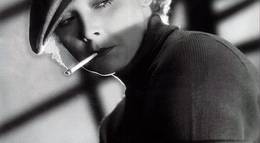 Кадр из фильма "Адвокат Вера" - 1